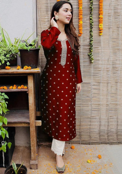 Reyon Embroided Kurti - Premium  from Ethenika.com - Just INR 1090! Shop now at Ethenika.com 