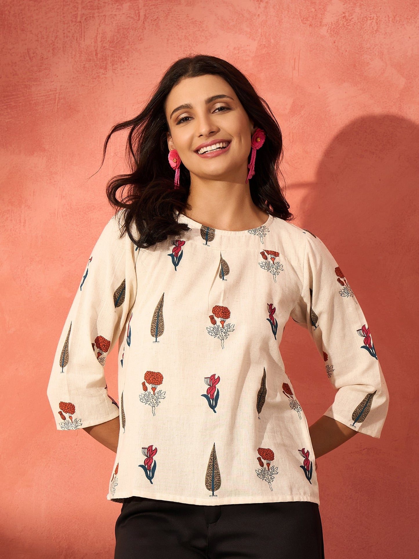 Muria Groovy Top