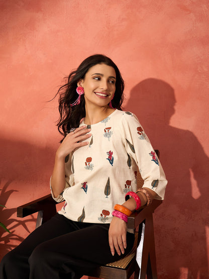 Muria Groovy Top