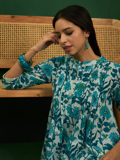 White Sea Blue Floral Print Front Pintex Lace Top