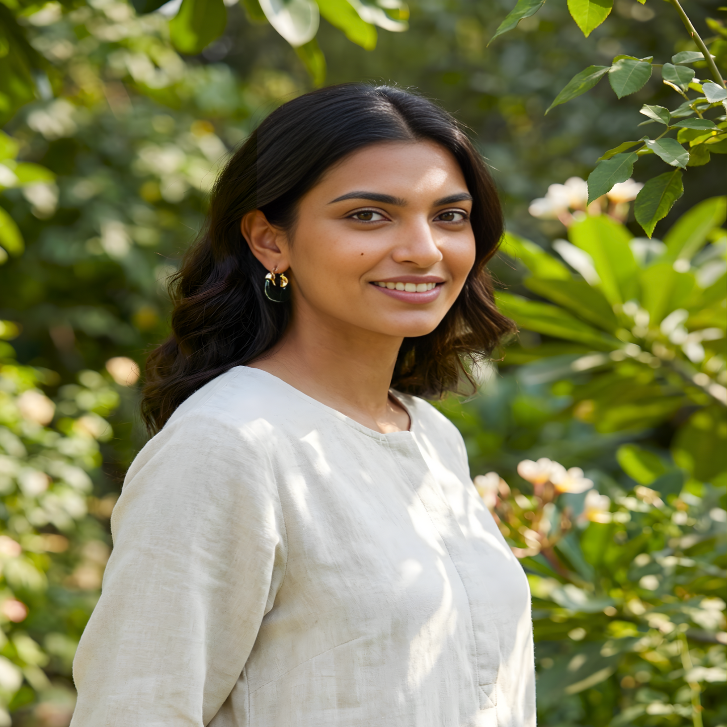 Green Sculptural Resin Hoop Earrings JLT13654