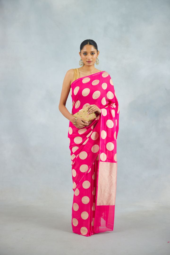 AMYRA - Floral Creeper Box Clutch - Gold