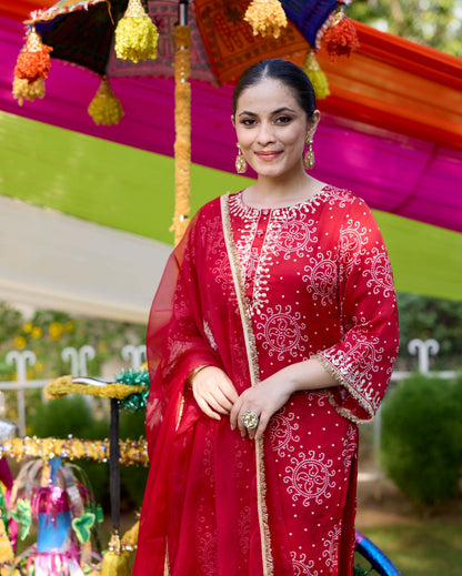 Vaidehi Maroon Bandhani Satin Suit Set