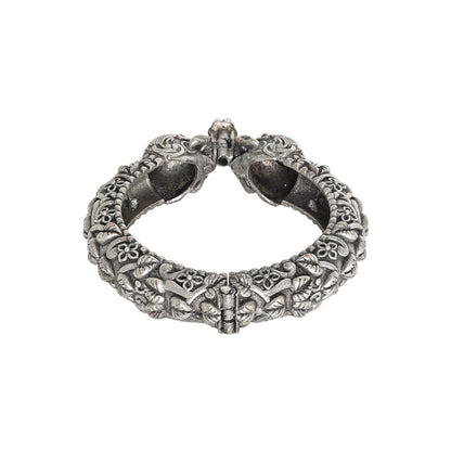 Teejh Suvarna Silver Oxidised Bangle