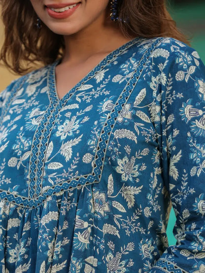 Women Floral Printed A-line Top