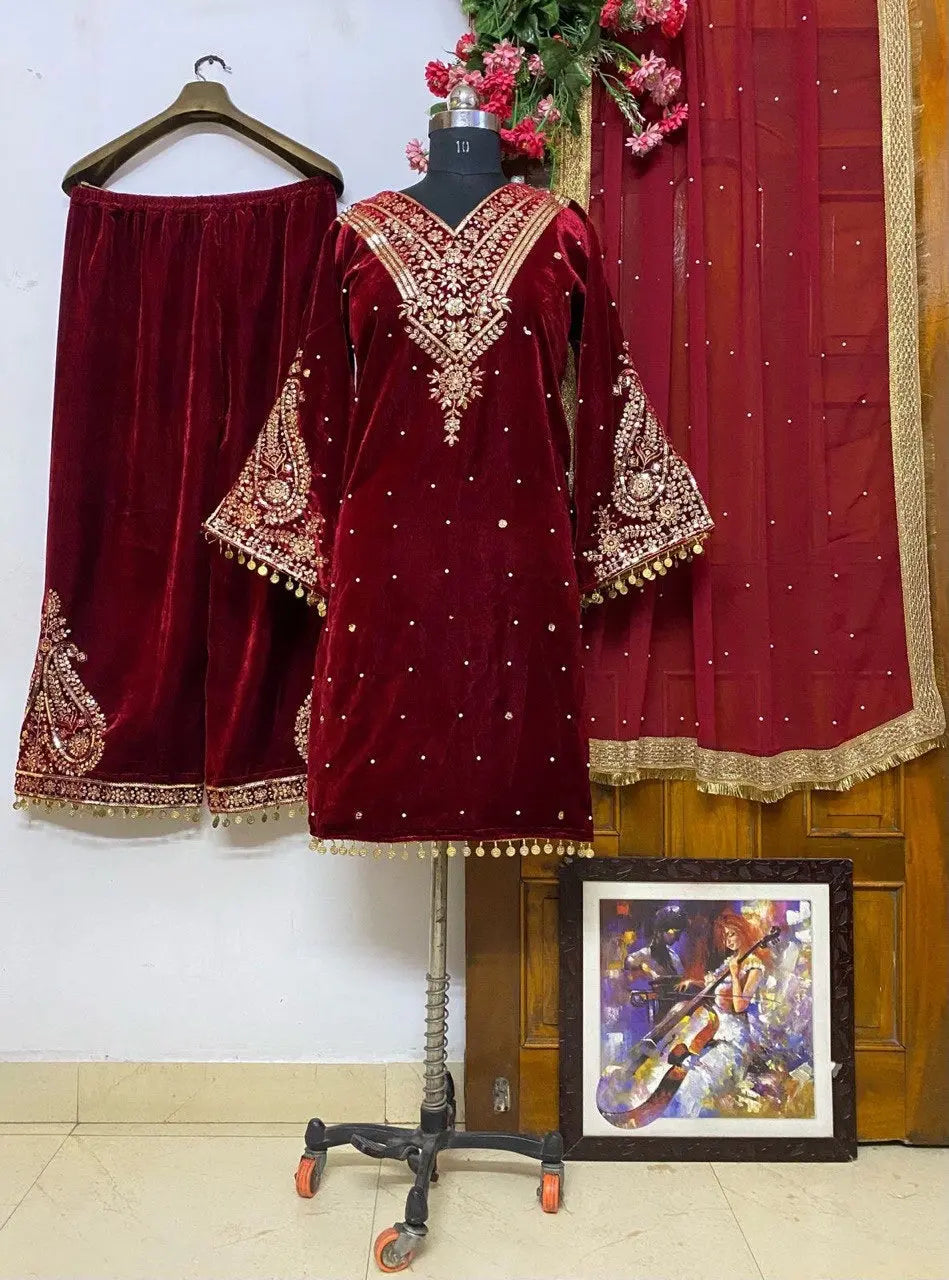 Winter Velvet Embroided Kurti Pant Dupatta Set - Premium  from Ethenika.com - Just INR 2590! Shop now at Ethenika.com 