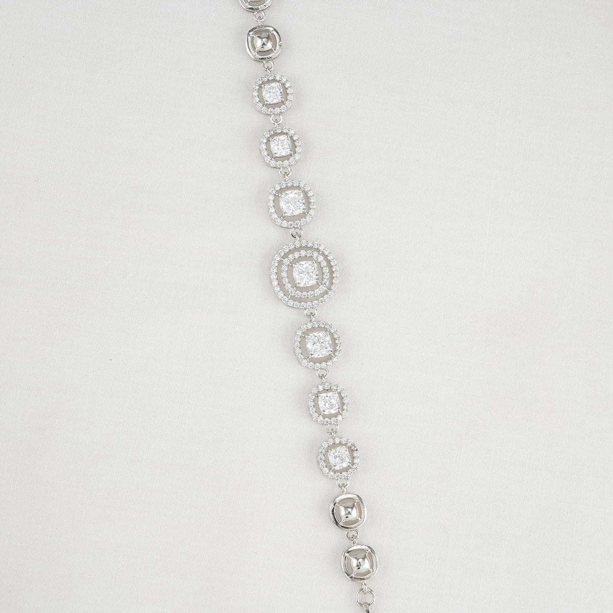 Bernia Chain Bracelet