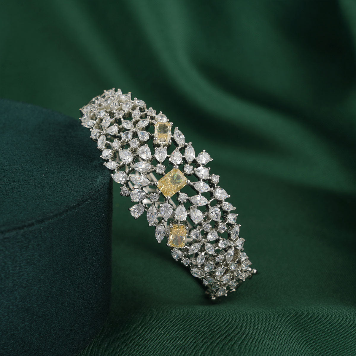Reyanin Bracelet