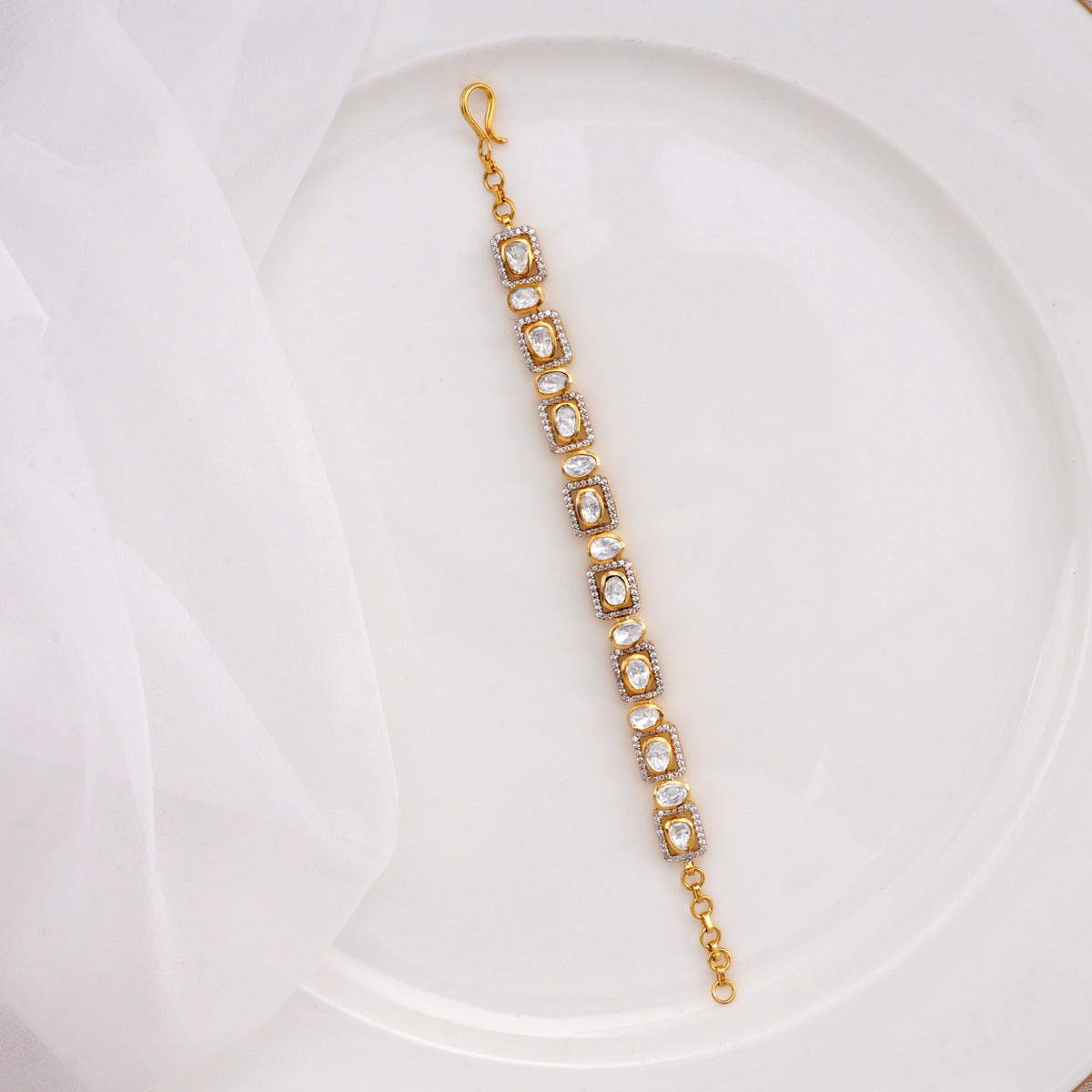 Smiriti Bracelet