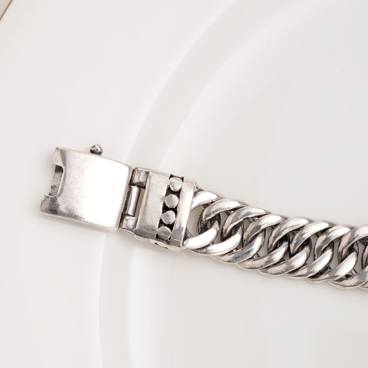 Delightful Men's Bracelet
