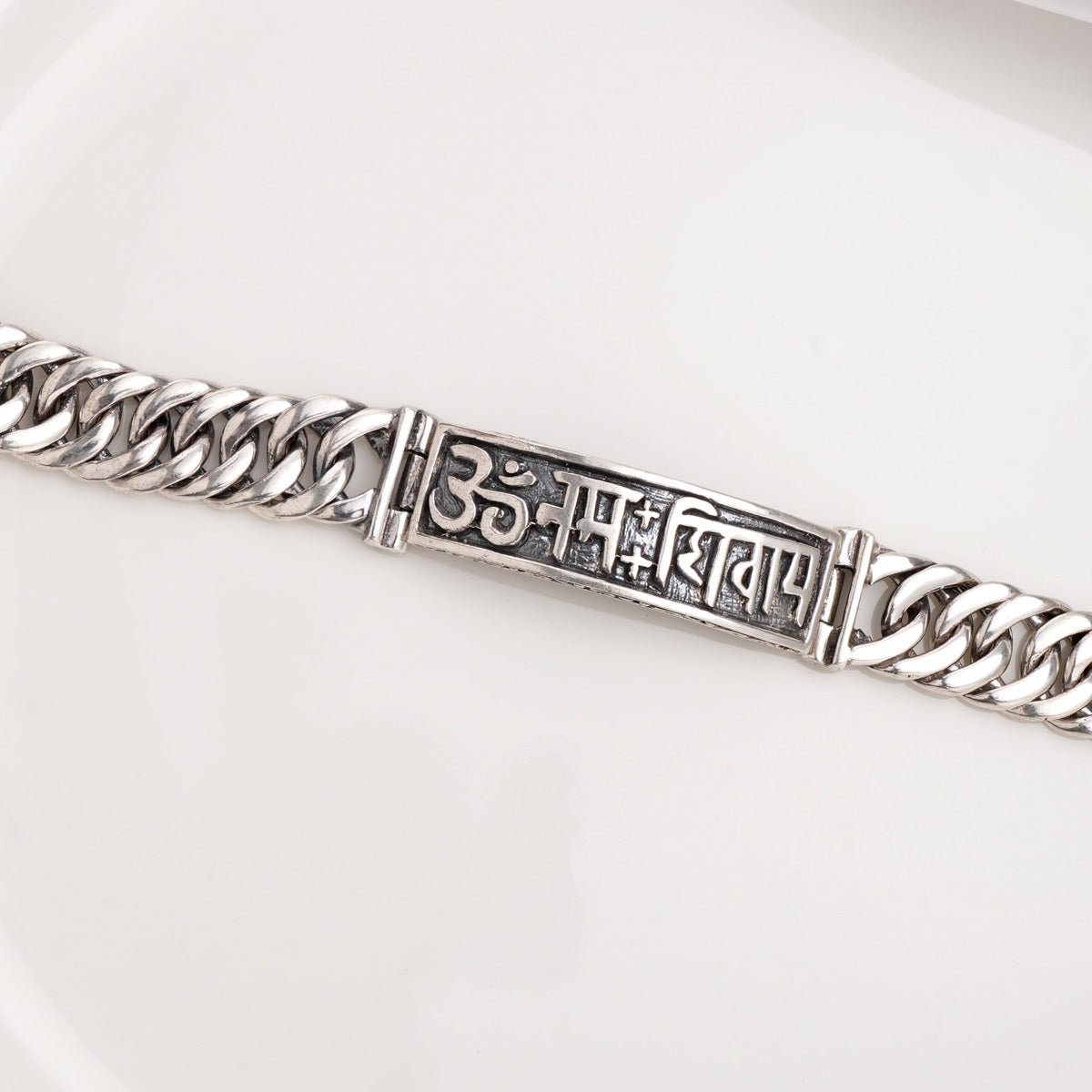 Delightful Men's Bracelet