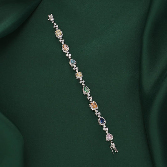 Janavi Chain Type Bracelet