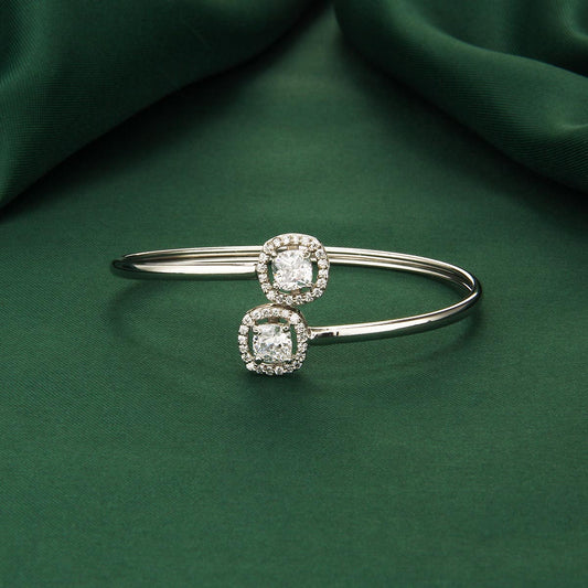 Dharthika Bracelet