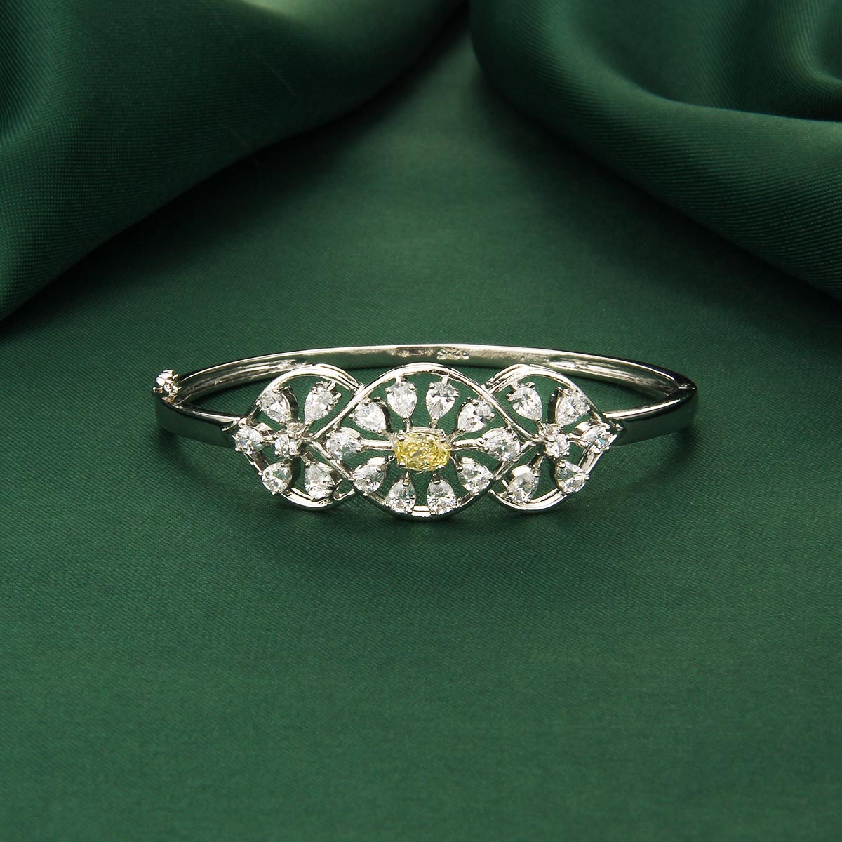 Aasha Bracelet
