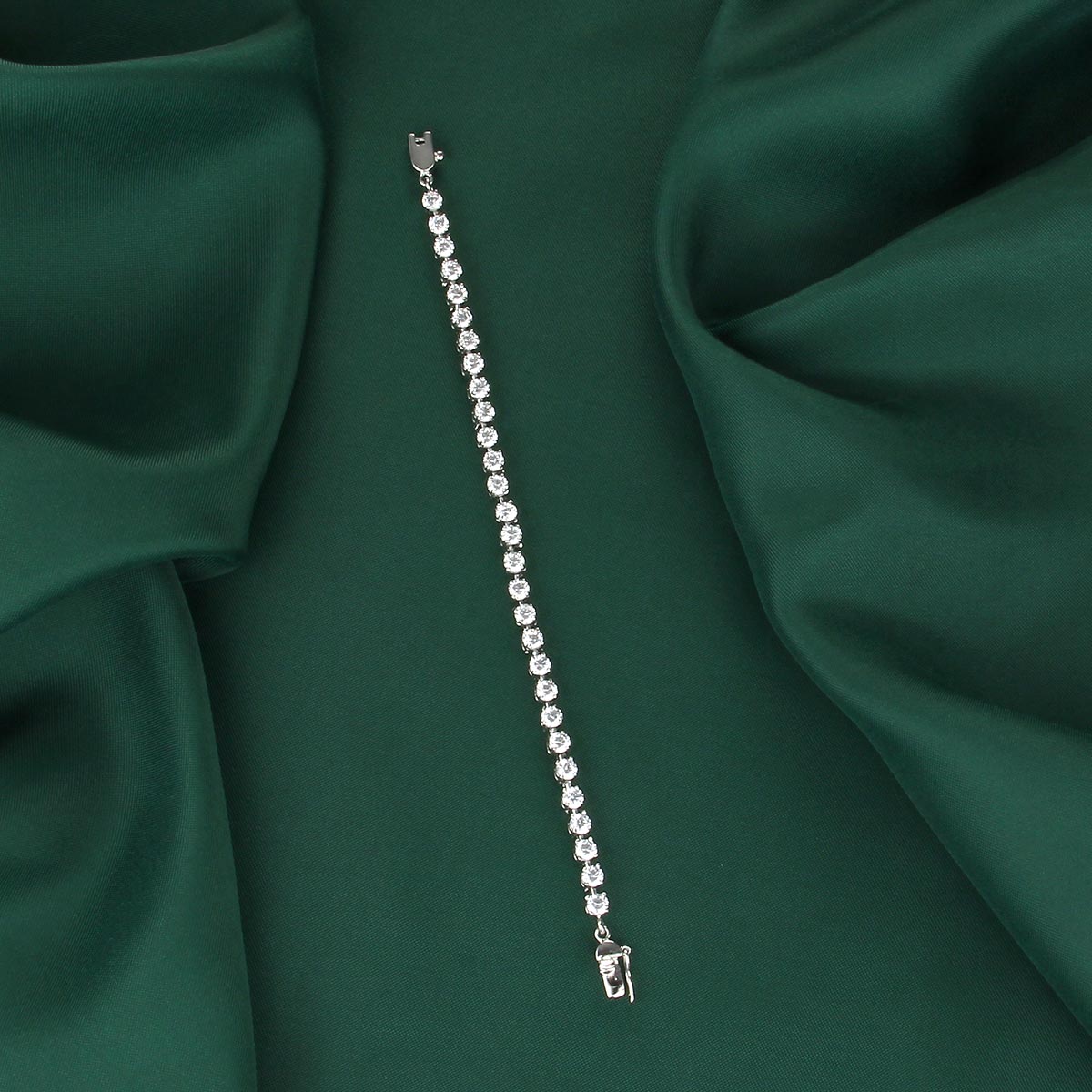 Ferikha Chain Type Bracelet