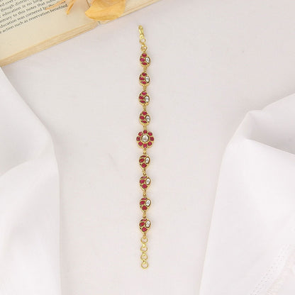 Sharuvika Kundan Bracelet