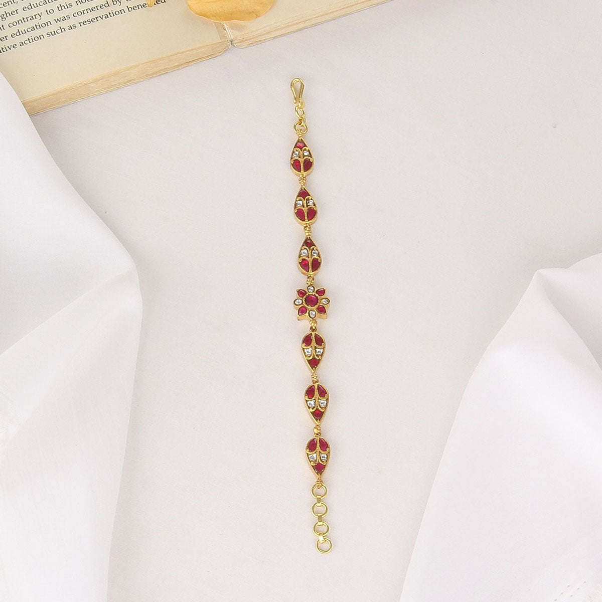 Kansika Kundan Bracelet