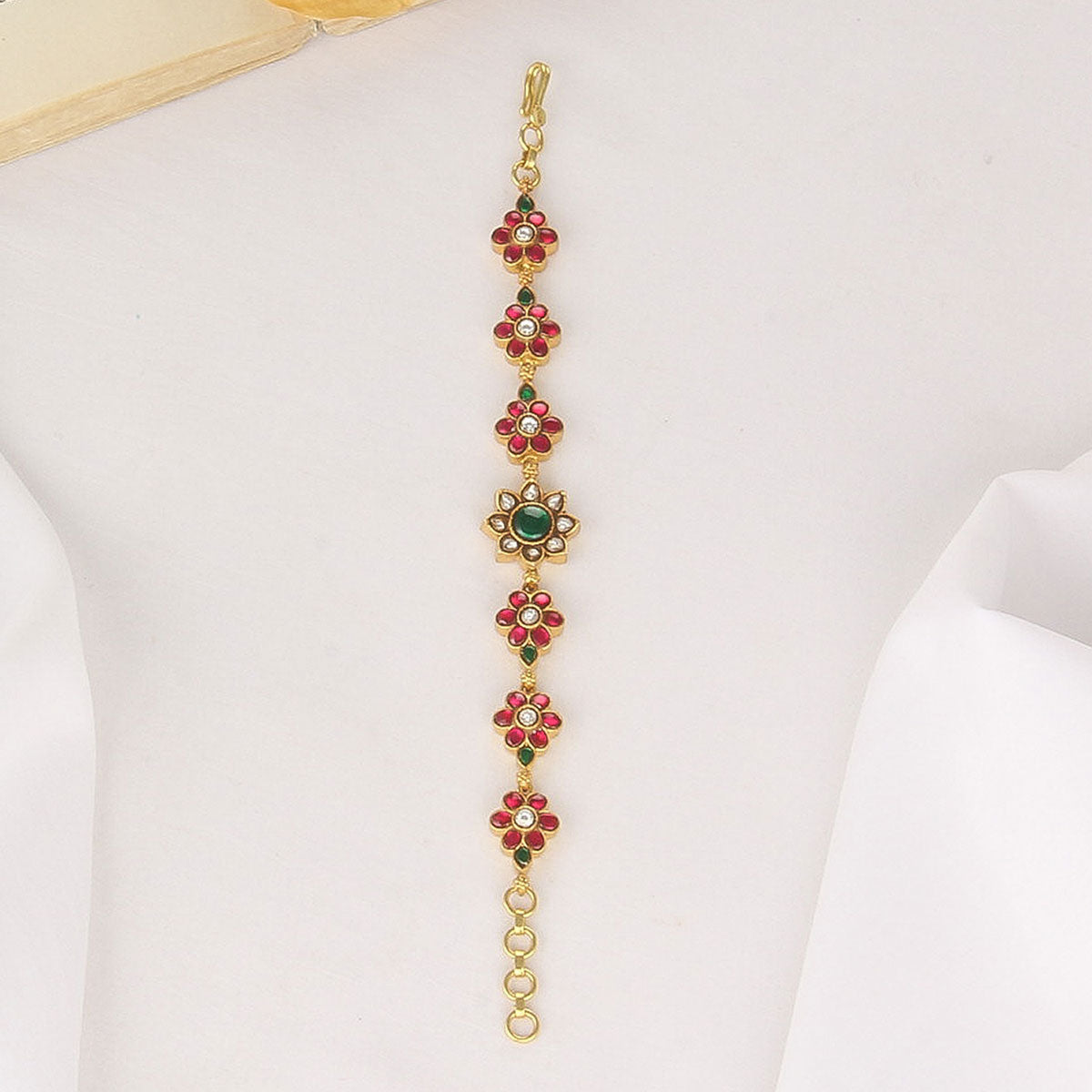 Pragin Kundan Bracelet