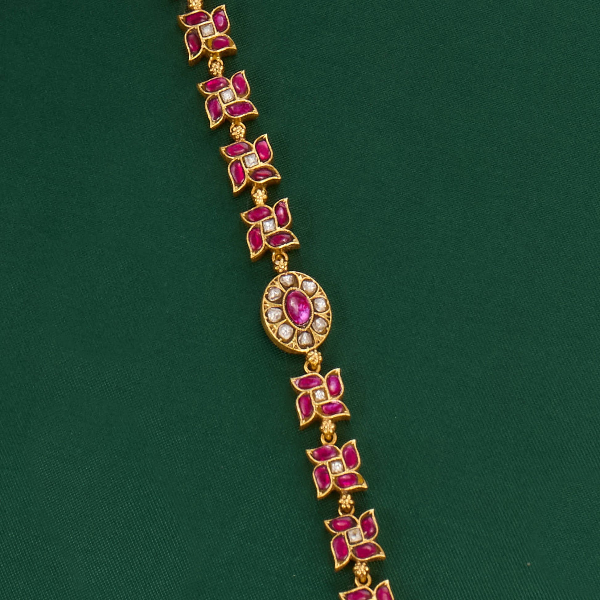 Timeless shine Kundan Bracelet