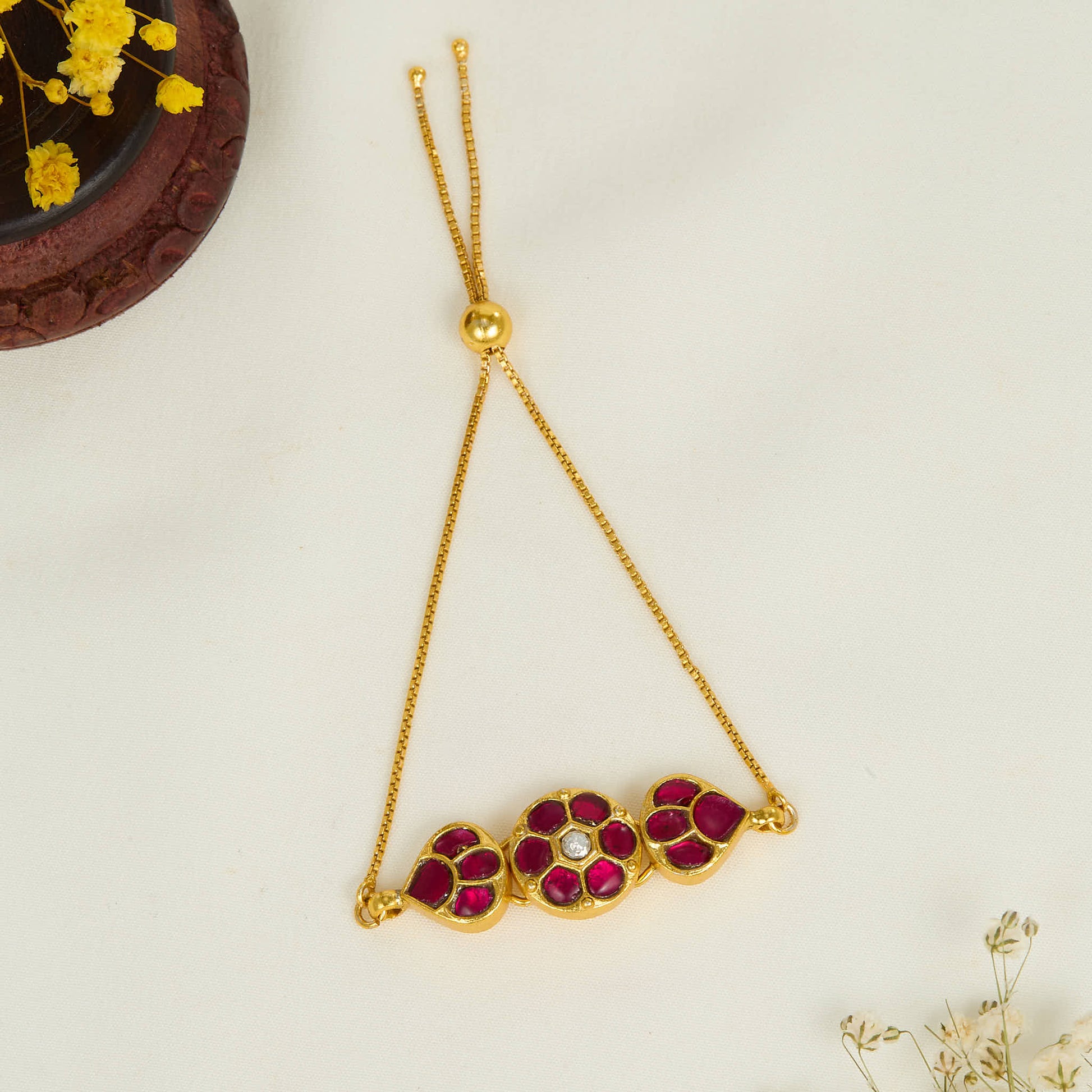 Hrullekha Kundan Bracelet