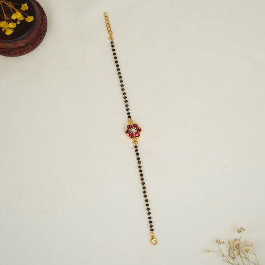 Parmamritaa Kundan Bracelet