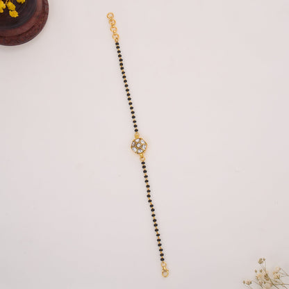 Shankaratmaja Kundan Bracelet