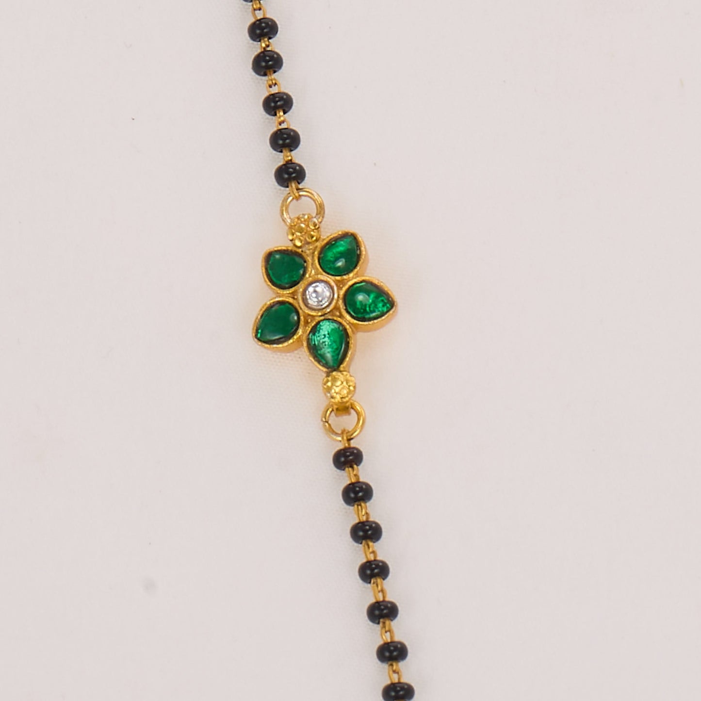 shikha Kundan Bracelet