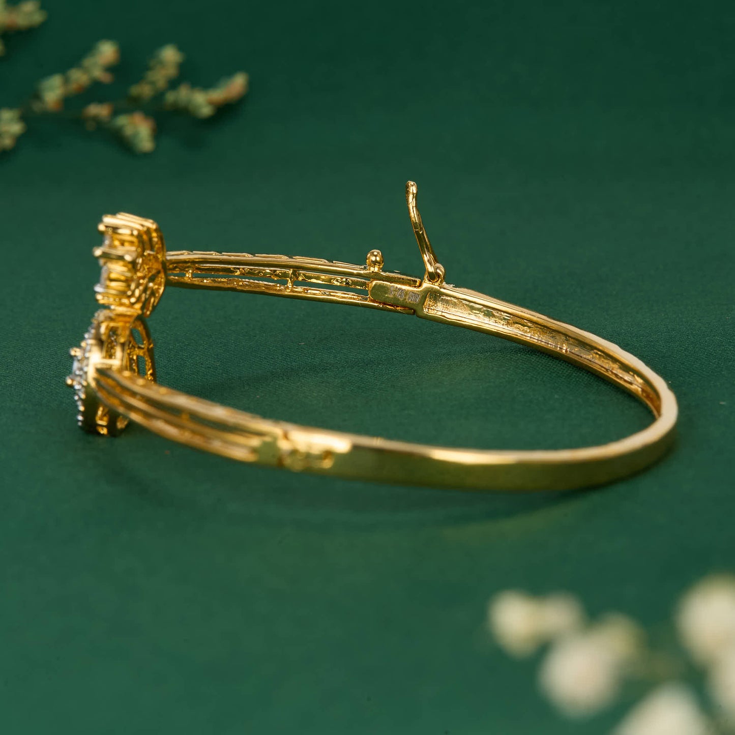 Paraa Avikam Bracelet