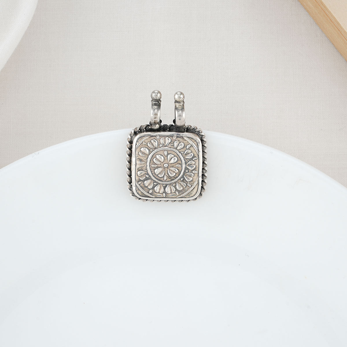 Fashionate Oxidised Pendant
