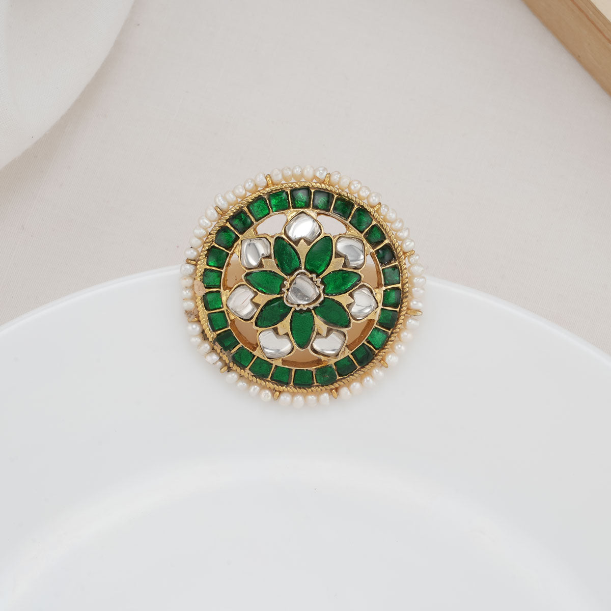 Navitha Kundan Pendant