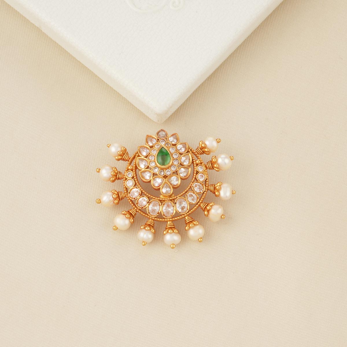 Mowni Stone Pendant