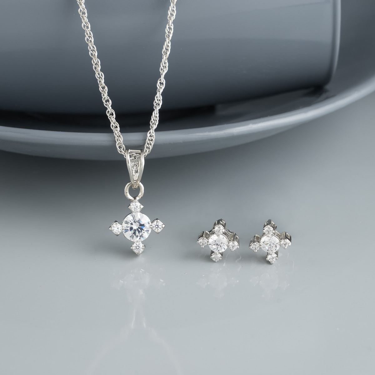 Fantasi Pendant Set