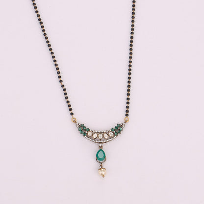 Vrusni Victorian Pendant