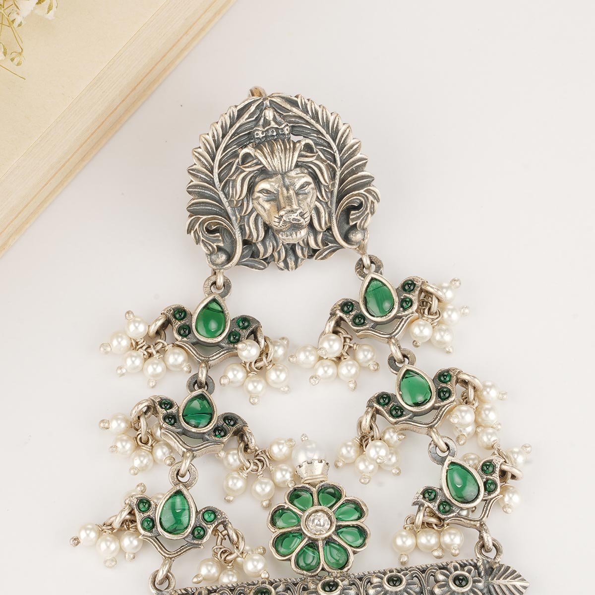 Naveenashri Oxidised Pendant