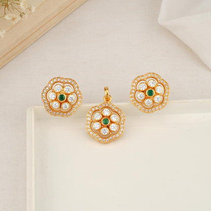 Yashiba Stone Pendant Set