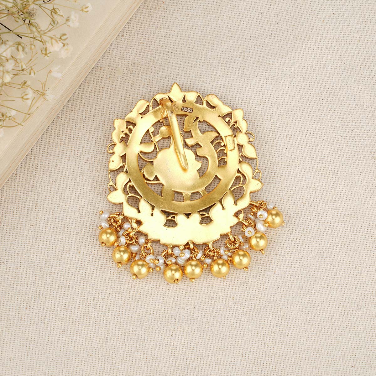 Anu Kundan Pendant