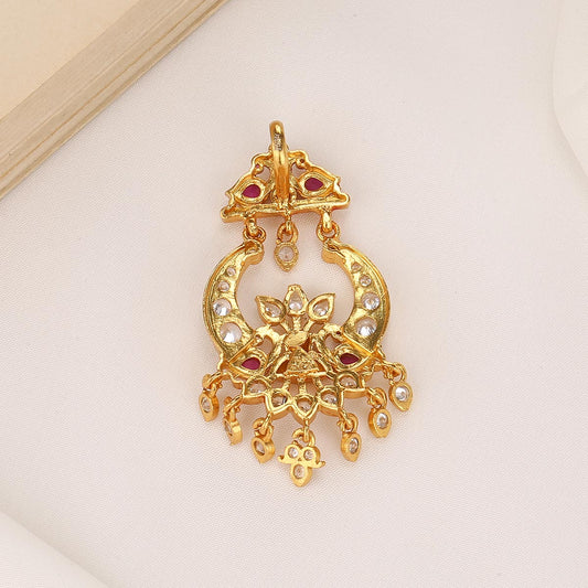 Shalini  Stone Pendant