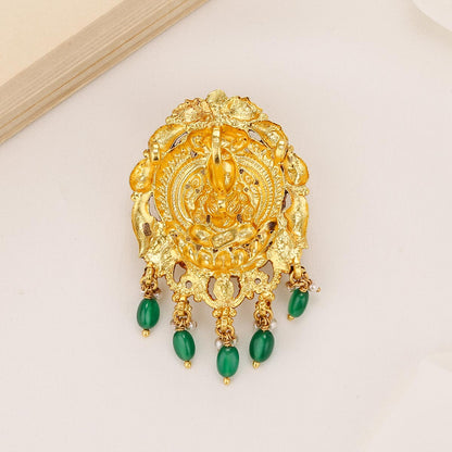Nadhiya Nagas Pendant