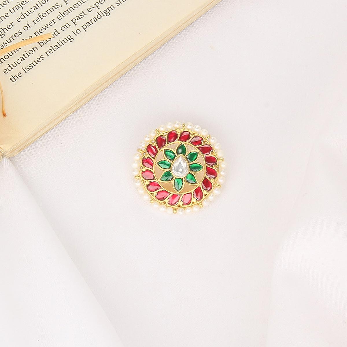Rysa Kundan Pendant