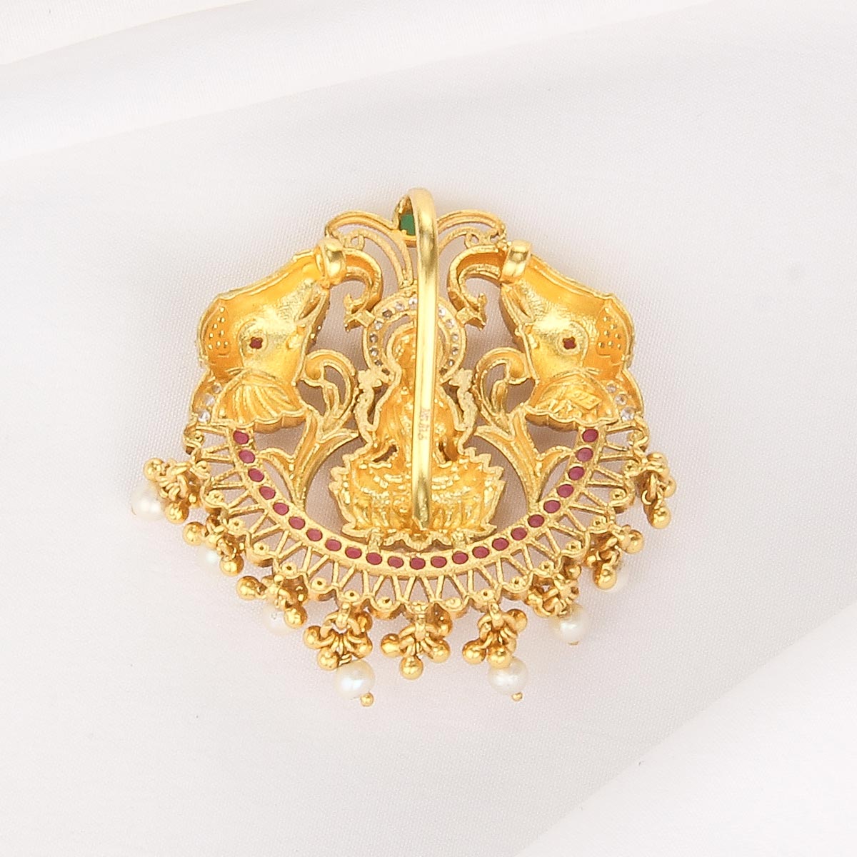 Laarvika Nagas Pendant