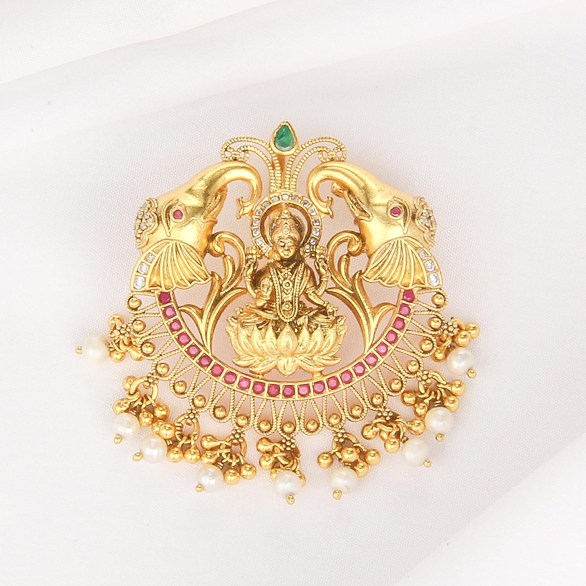 Laarvika Nagas Pendant