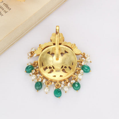 Suvitha Kundan Pendant