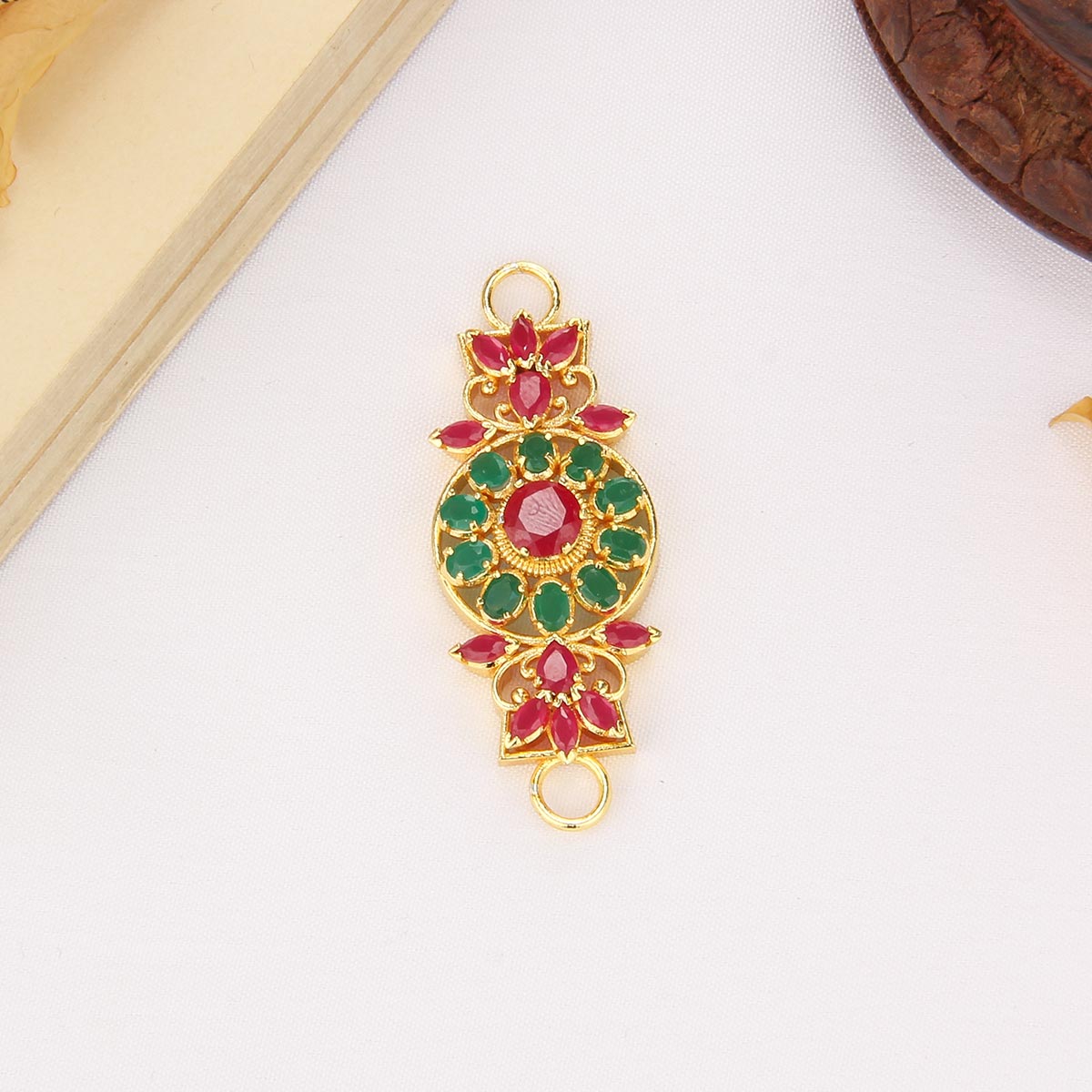 Vikshikha Mugappu Pendant