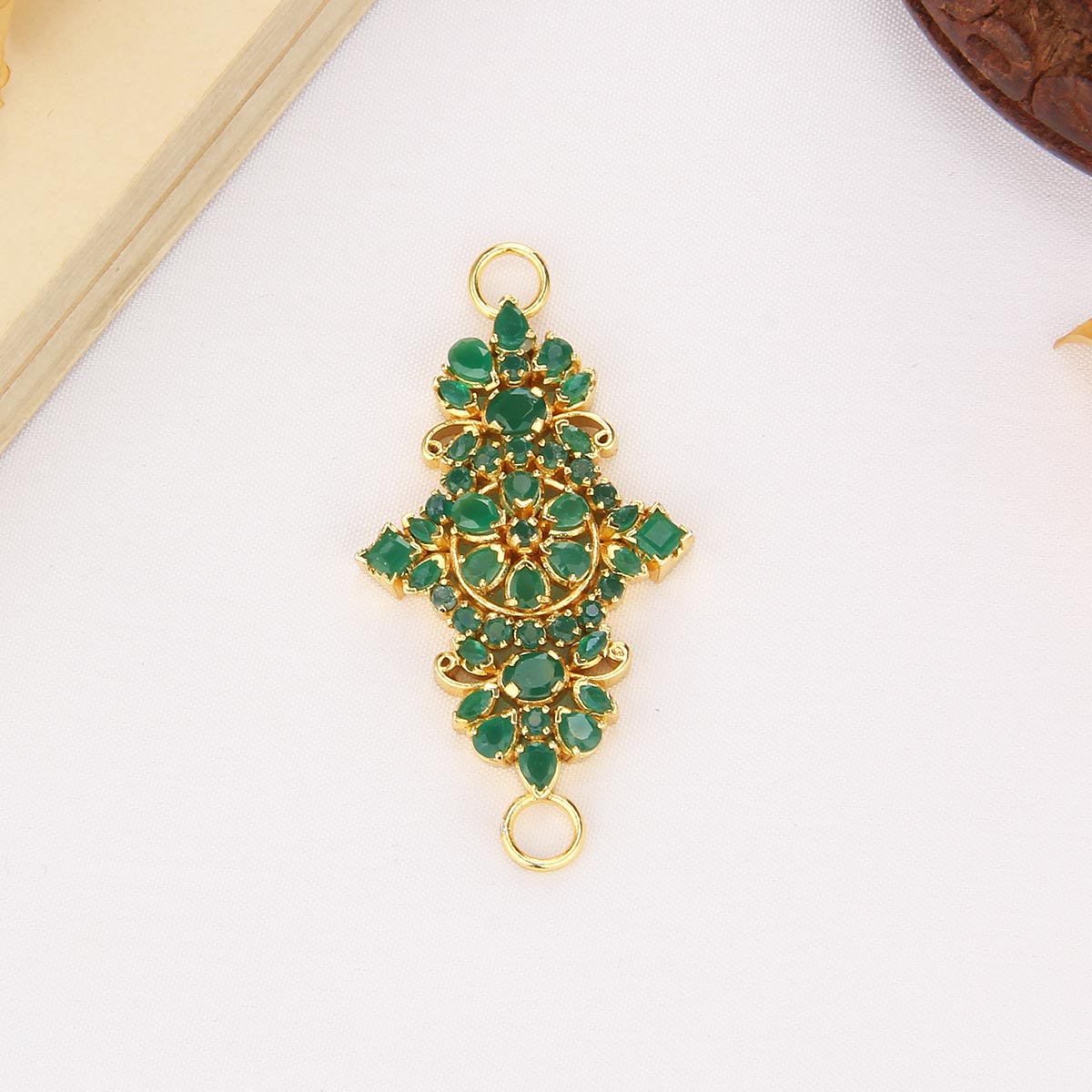 Admirable Mugappu Pendant