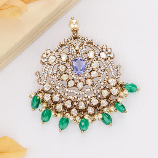 Shrika Victorian Pendant set