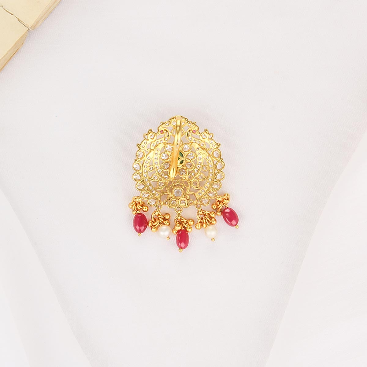 Dazzle Stone Pendant