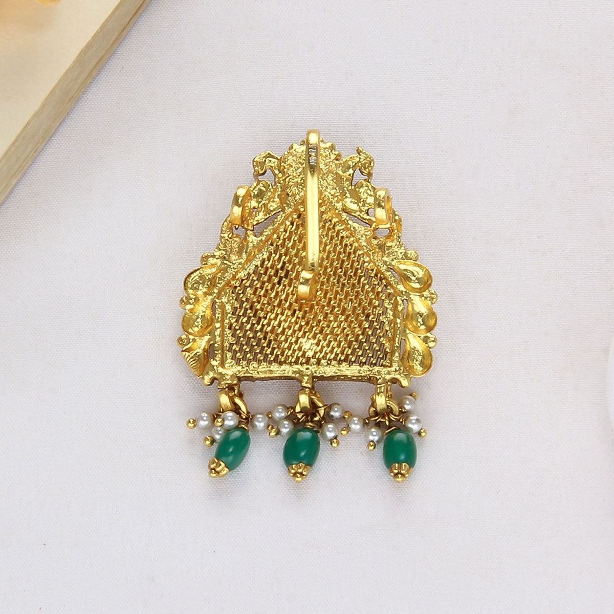 Jhivika Nagas Pendant