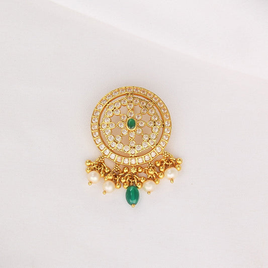 Glitz Stone Pendant
