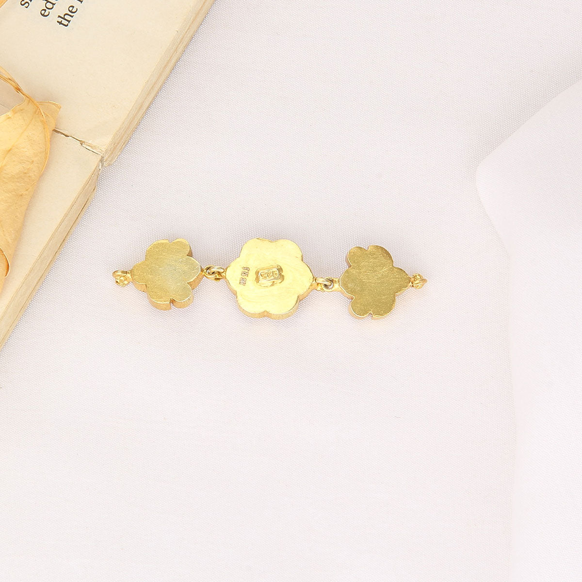 Tharaki Mugappu Pendant