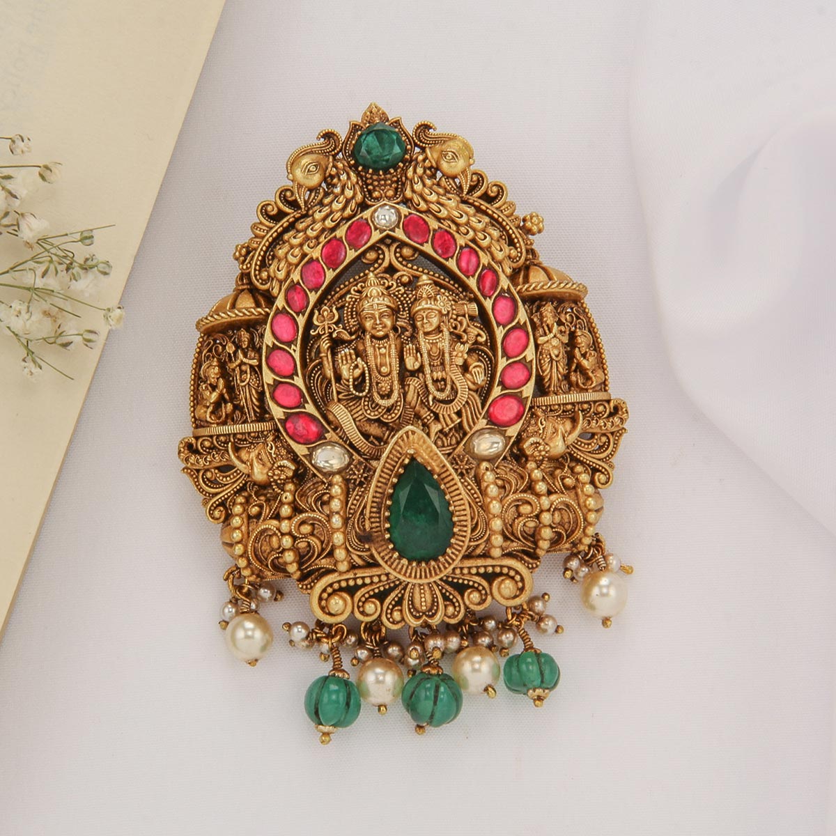 Shavikha Nagas Pendant